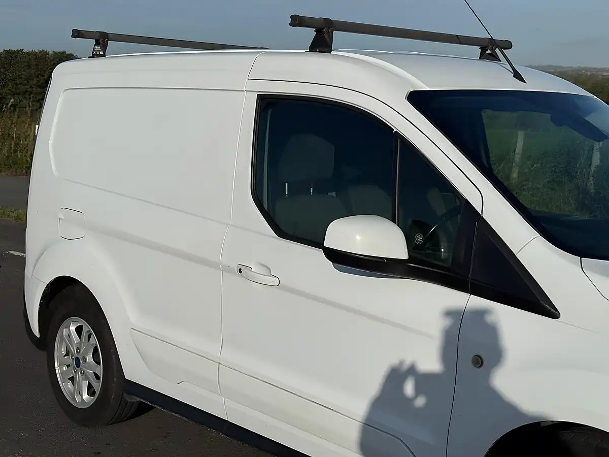 Used 2019 Ford Transit Connect Limited White - Interior and Exterior details 20