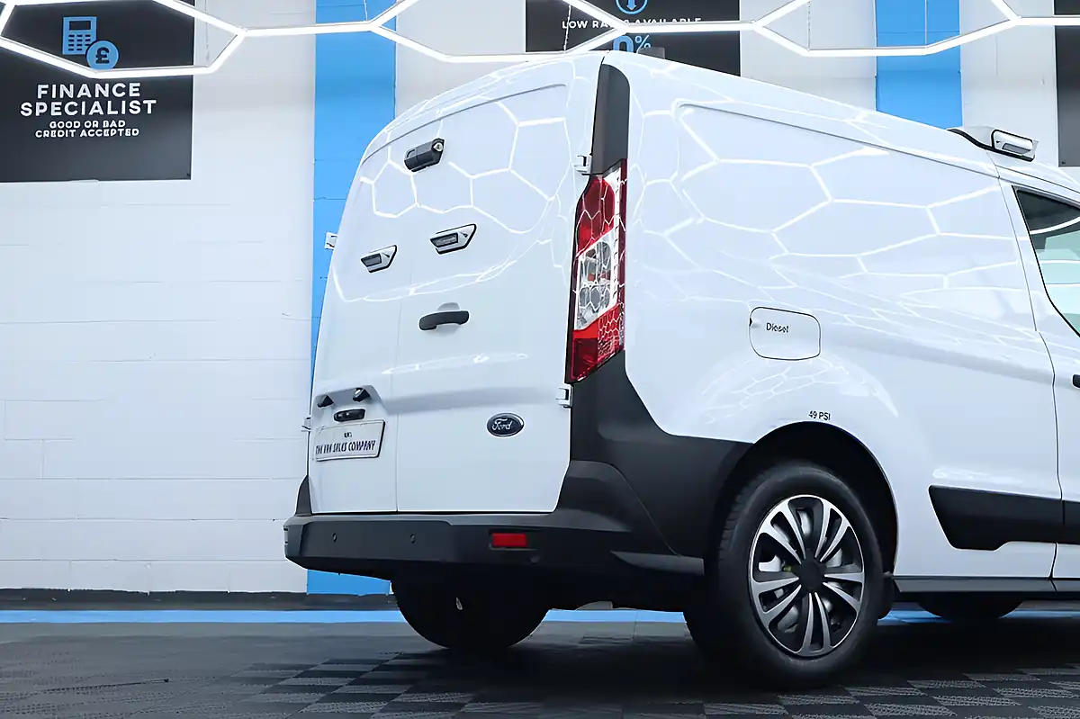 Used 2019 Ford Transit Connect Panel Van L1 White - Interior and Exterior details 11
