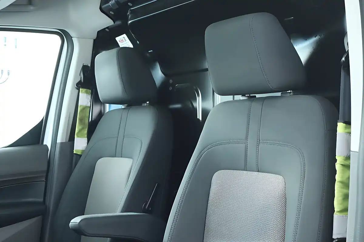 Used 2019 Ford Transit Connect Panel Van L1 White - Interior and Exterior details 16