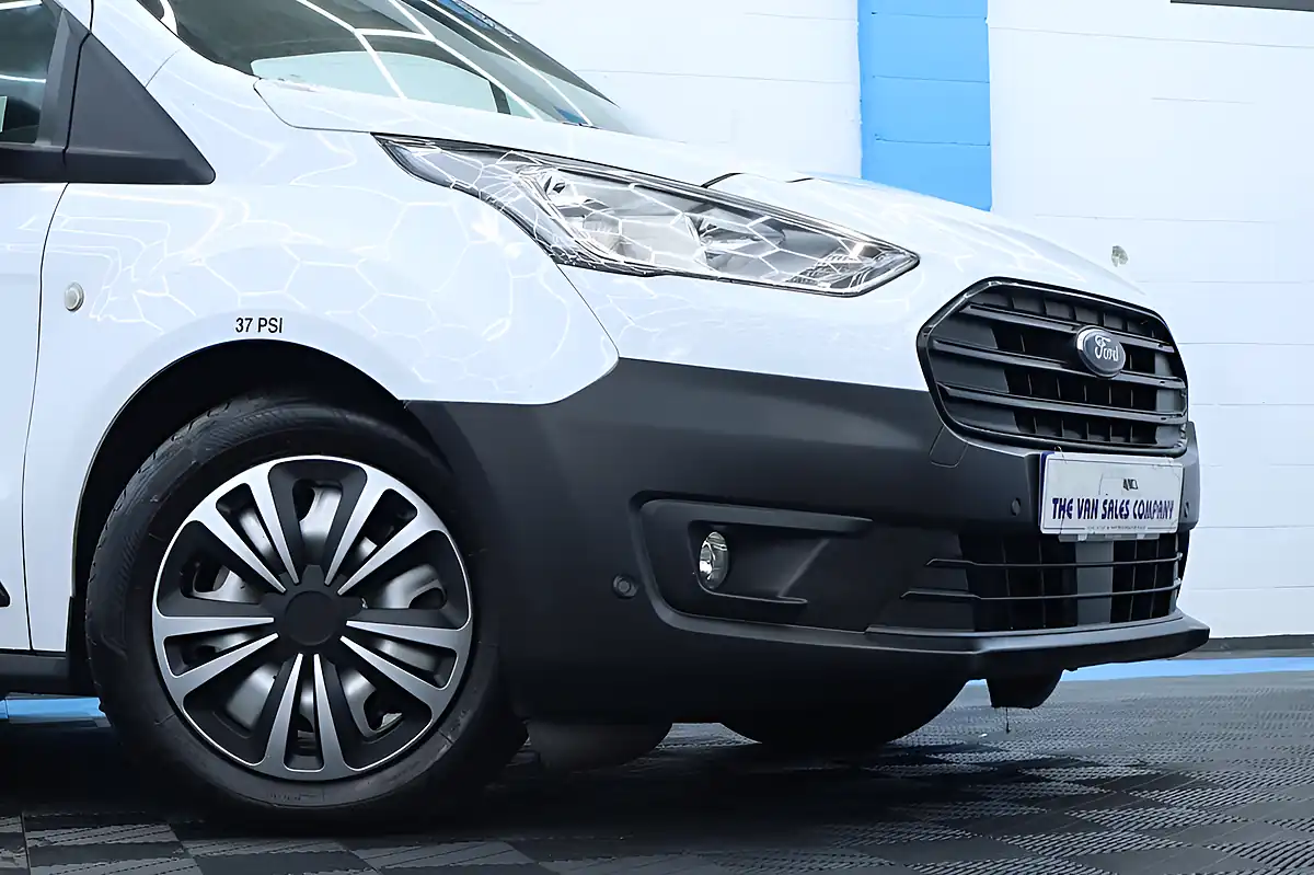 Used 2019 Ford Transit Connect Panel Van L1 White - Interior and Exterior details 4