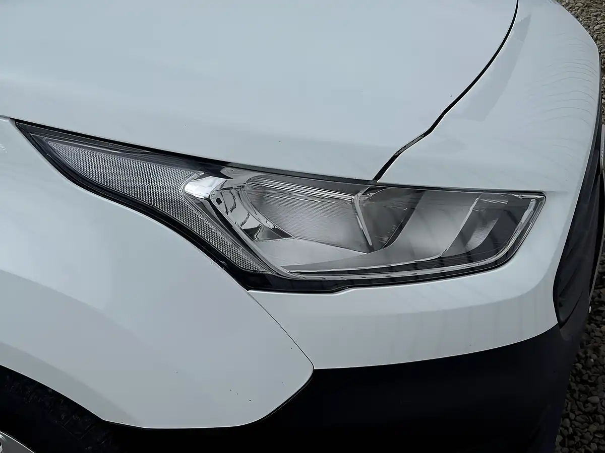 Used 2019 Ford Transit Connect Panel Van White - Interior and Exterior details 11
