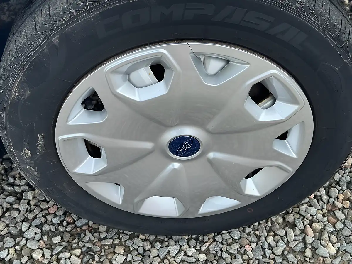 Used 2019 Ford Transit Connect Panel Van White - Interior and Exterior details 14