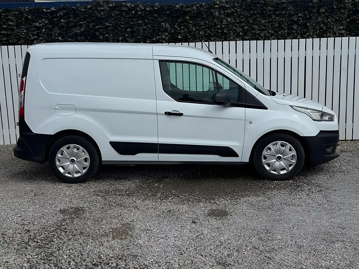 Used 2019 Ford Transit Connect Panel Van White - Interior and Exterior details 7