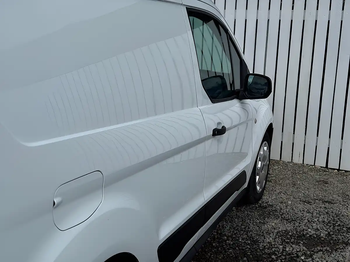 Used 2019 Ford Transit Connect Panel Van White - Interior and Exterior details 9