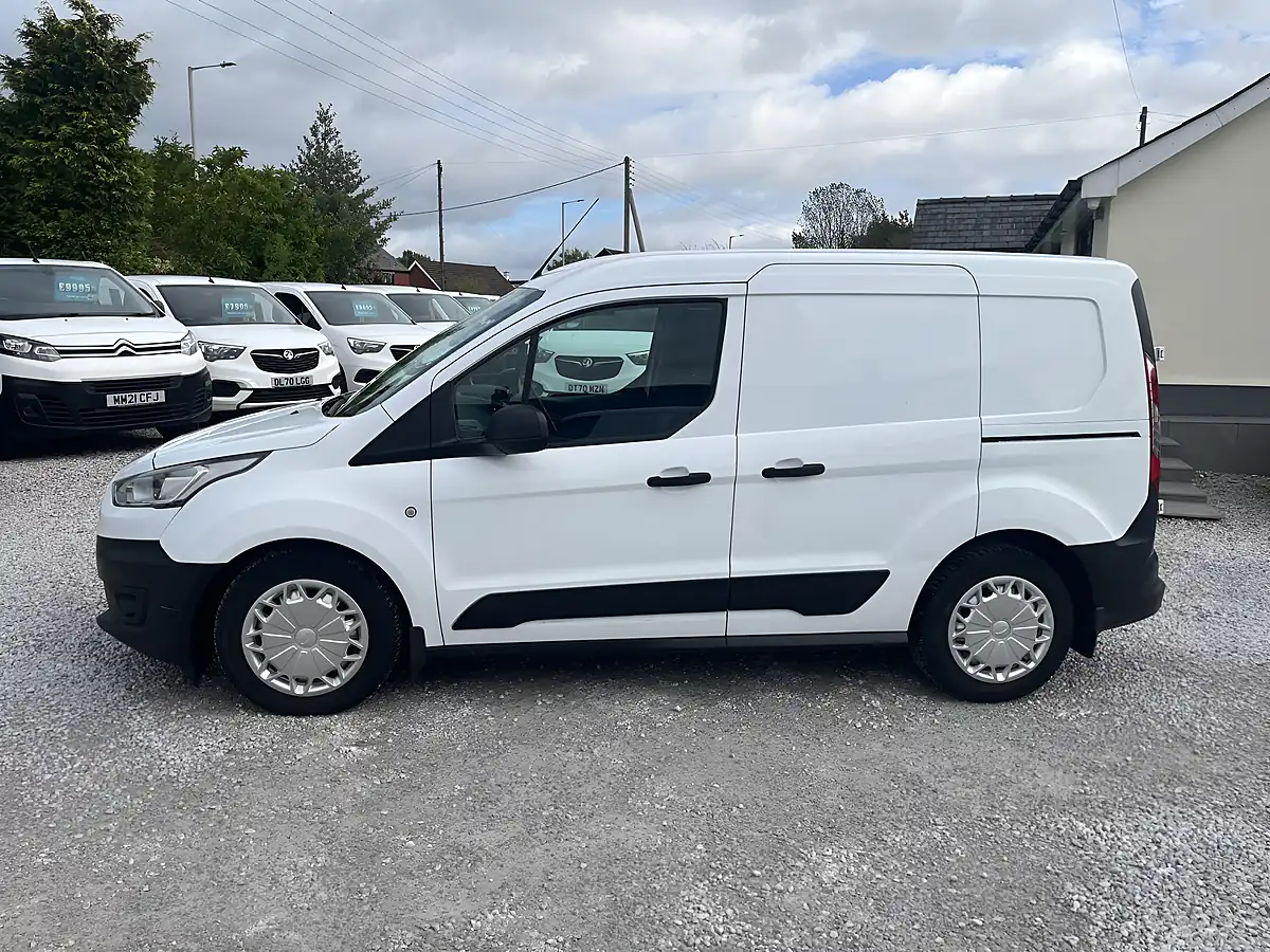 Used 2019 Ford Transit Connect Panel Van White - Interior and Exterior details 9