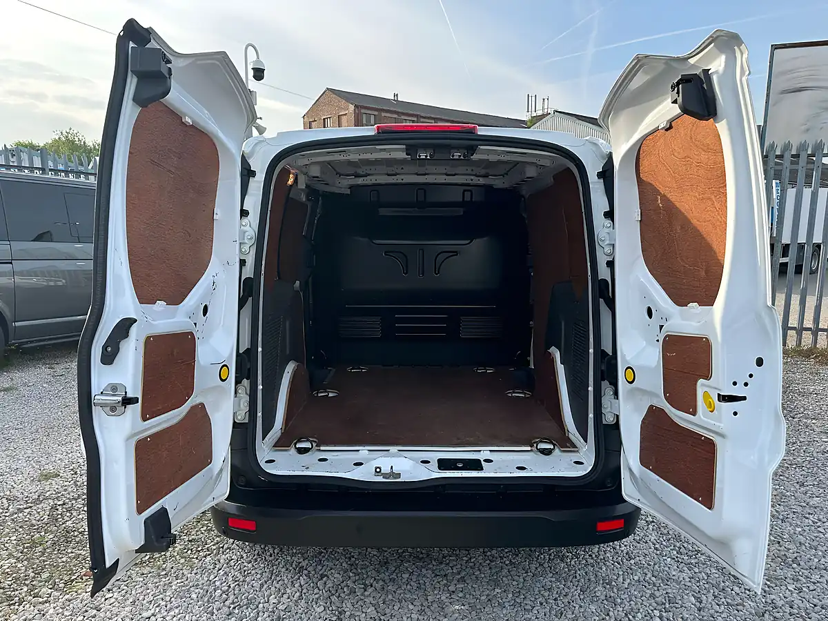 Used 2019 Ford Transit Connect Swb Leader White - Interior and Exterior details 3