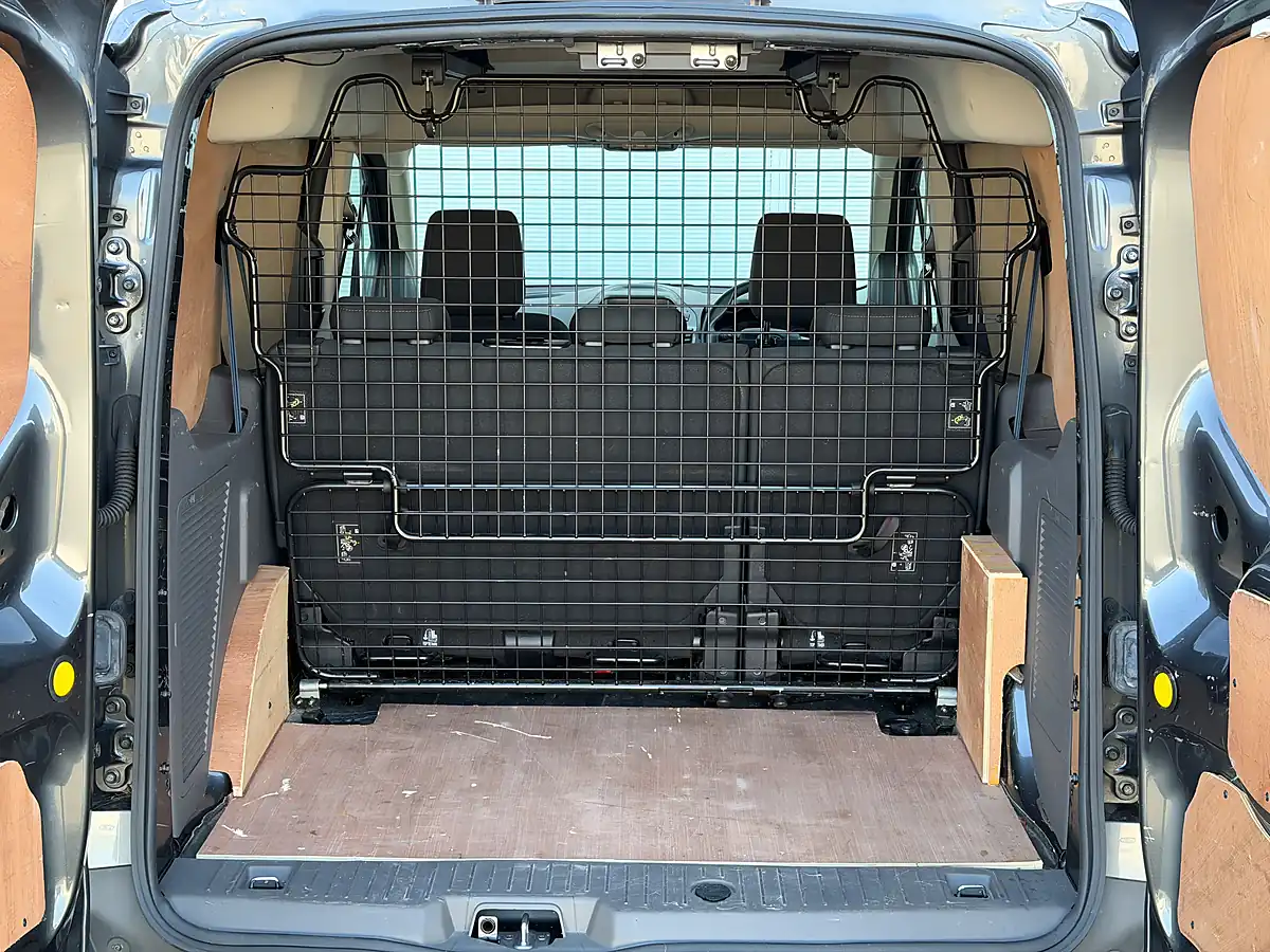 Used 2019 Ford Transit Connect Trend Grey - Interior and Exterior details 19