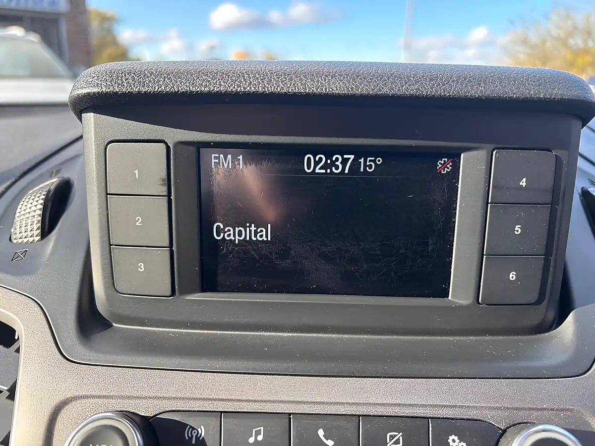 Used 2019 Ford Transit Connect Trend White - Interior and Exterior details 19