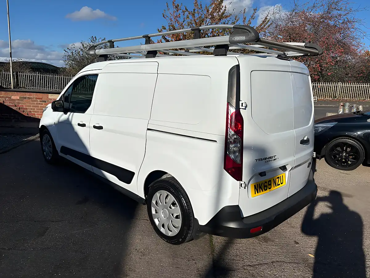Used 2019 Ford Transit Connect Trend White - Interior and Exterior details 3