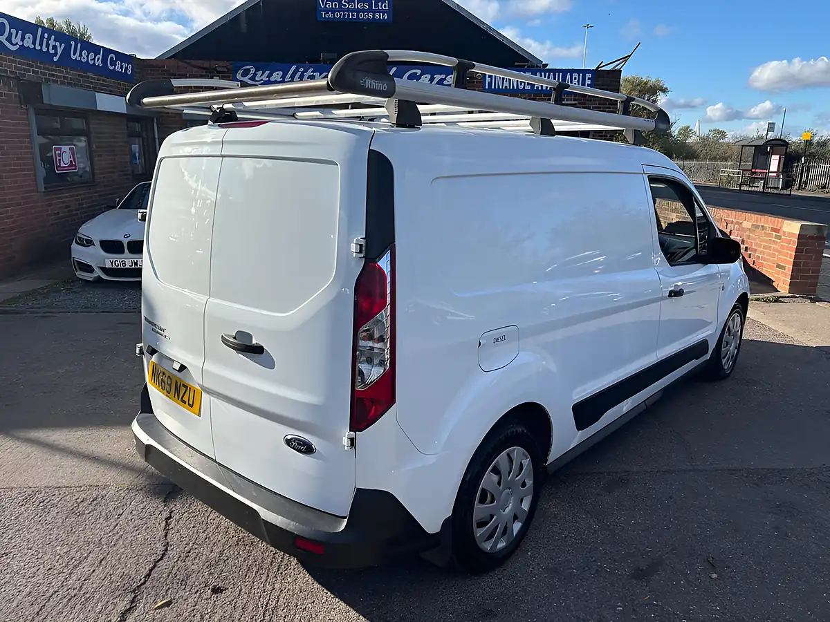 Used 2019 Ford Transit Connect Trend White - Interior and Exterior details 7