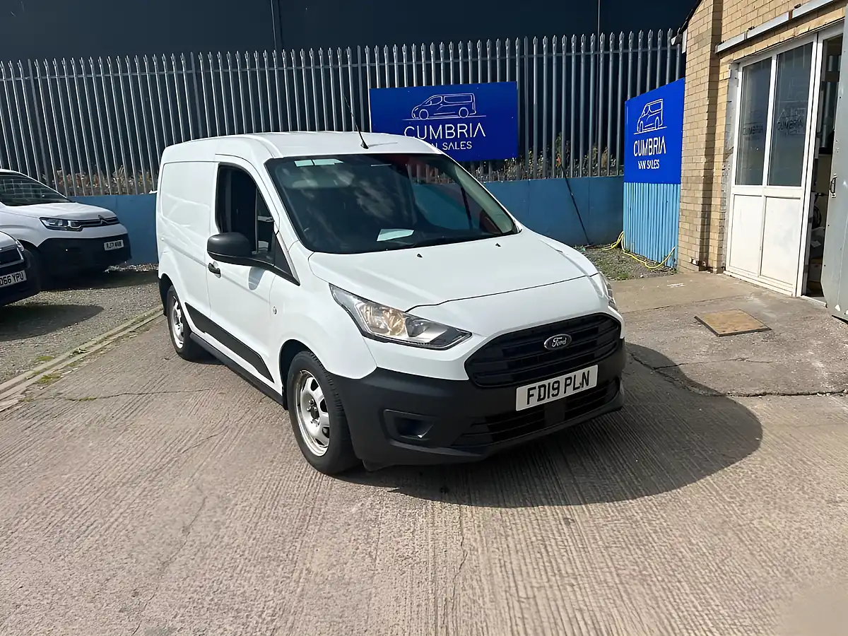 Used 2019 Ford Transit Connect White - Front View