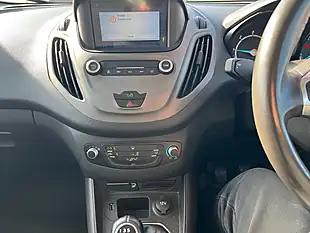 Used 2019 Ford Transit Courier Limited Silver - Interior and Exterior details 13