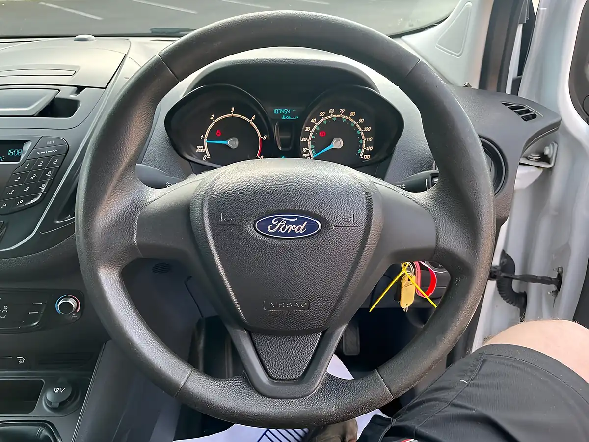 Used 2019 Ford Transit Courier Panel Van Frozen White - Interior and Exterior details 16