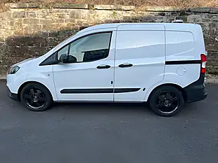 Used 2019 Ford Transit Courier Panel Van Frozen White - Interior and Exterior details 4