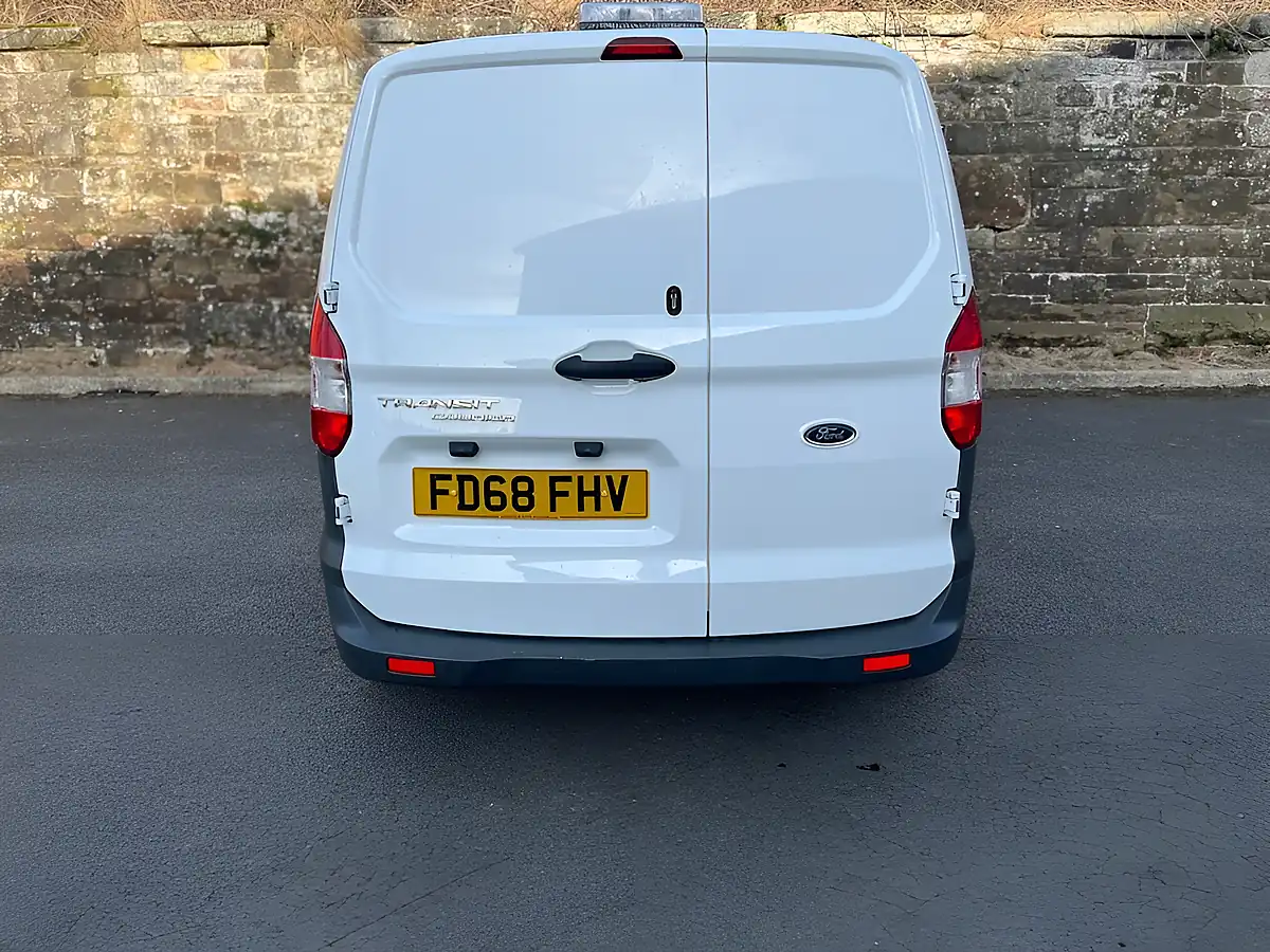 Used 2019 Ford Transit Courier Panel Van Frozen White - Interior and Exterior details 7
