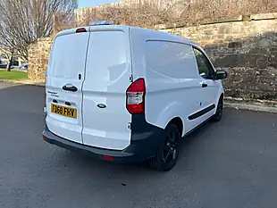 Used 2019 Ford Transit Courier Panel Van Frozen White - Interior and Exterior details 8
