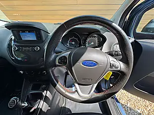 Used 2019 Ford Transit Courier Sport Blue - Interior and Exterior details 17