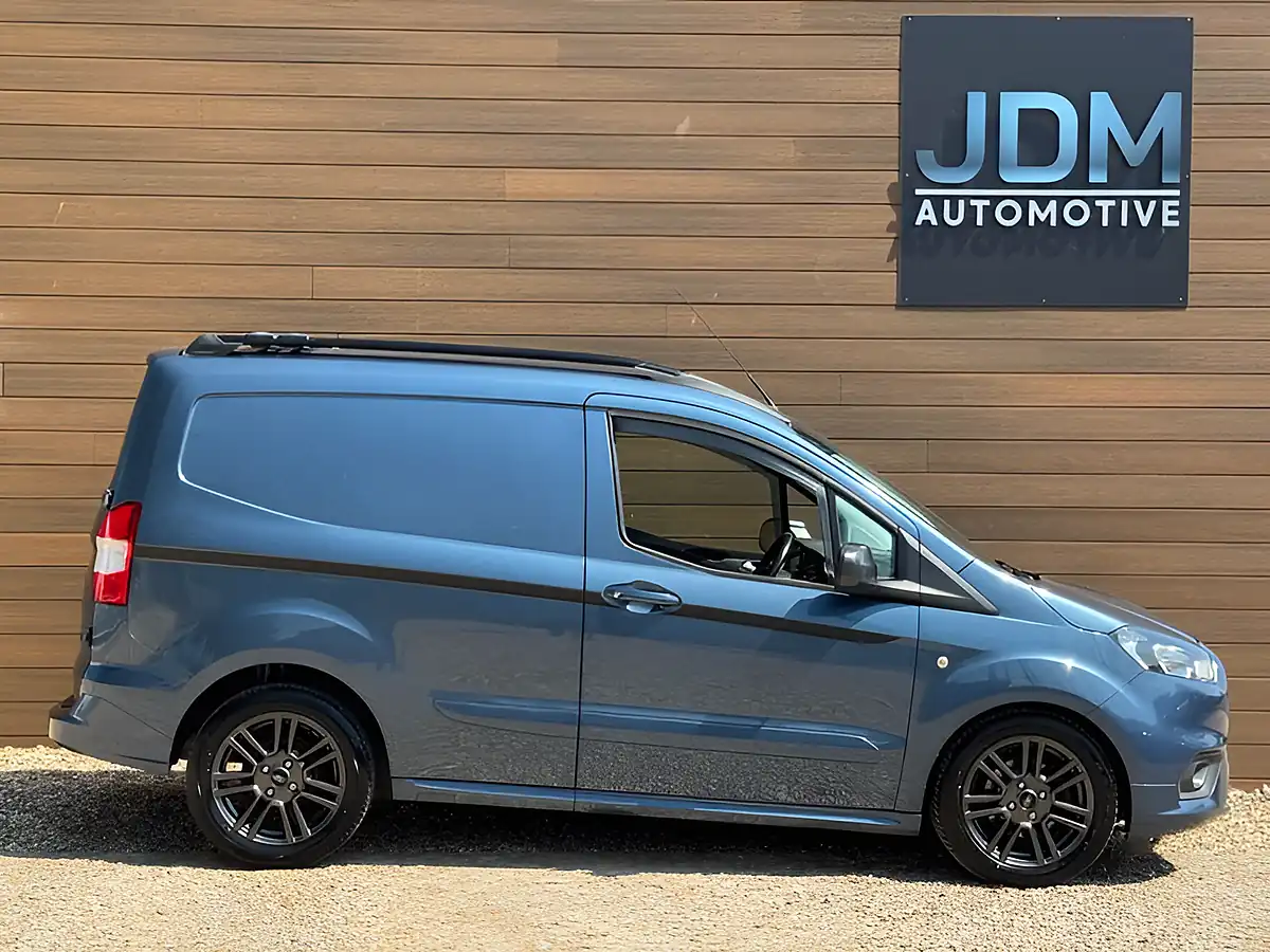 Used 2019 Ford Transit Courier Sport Blue - Interior and Exterior details 2
