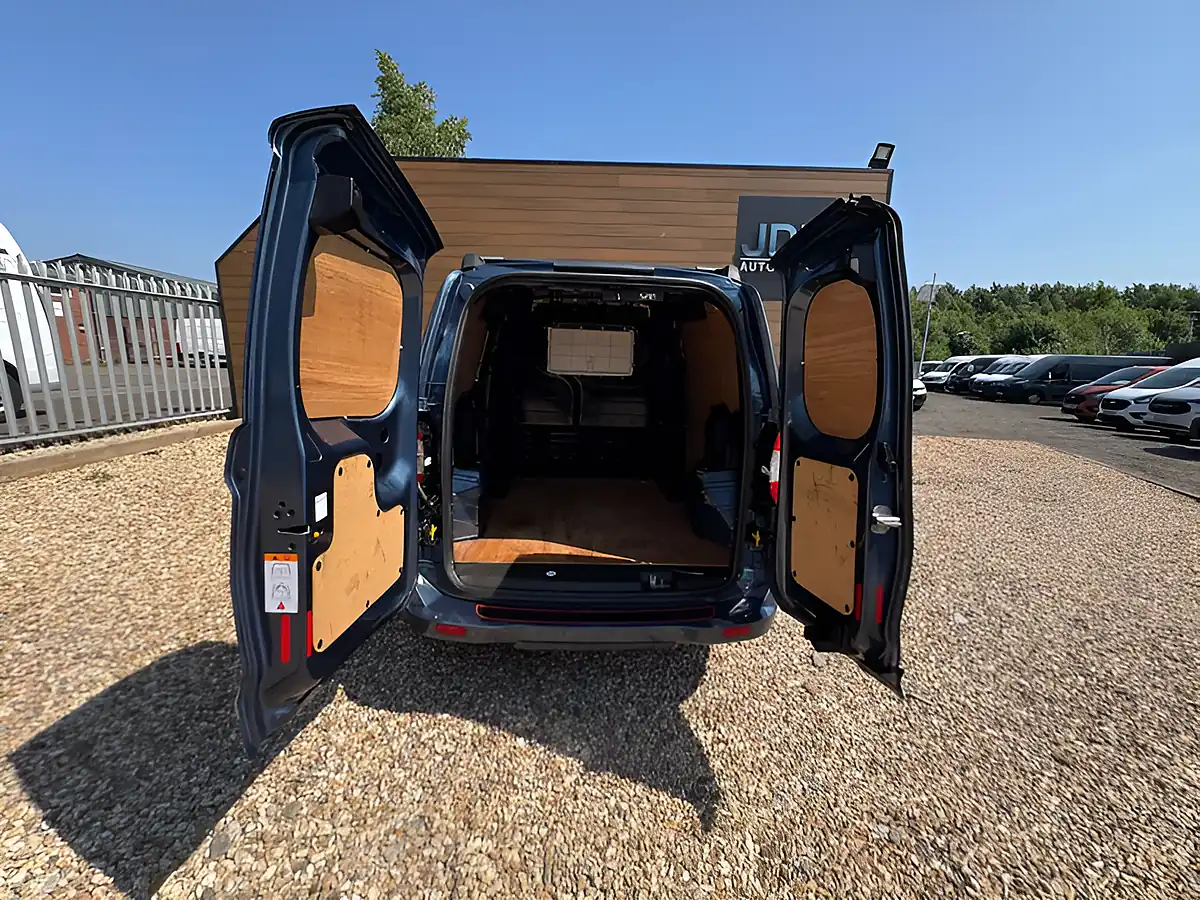 Used 2019 Ford Transit Courier Sport Blue - Interior and Exterior details 5