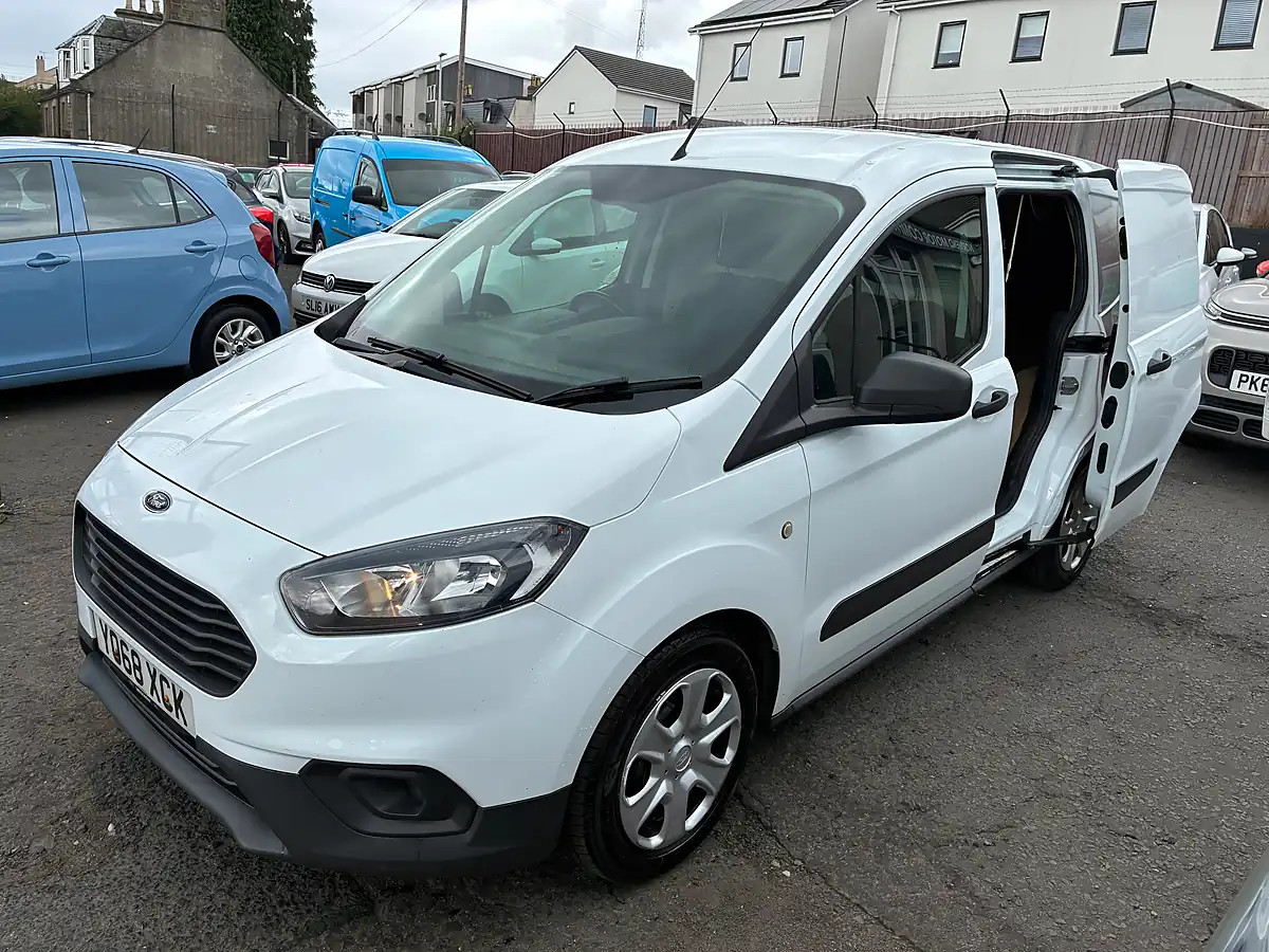 Used 2019 Ford Transit Courier Trend Panel Van White - Interior and Exterior details 6
