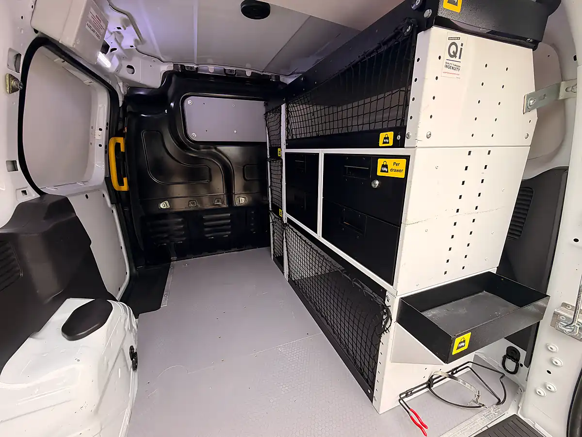 Used 2019 Ford Transit Courier Trend White - Interior and Exterior details 3