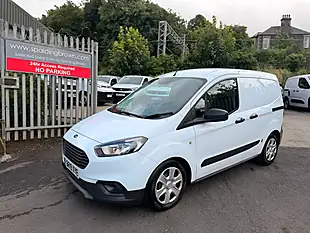 Used 2019 Ford Transit Courier Trend White - Interior and Exterior details 7