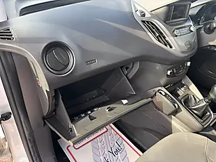 Used 2019 Ford Transit Courier Trend White - Interior and Exterior details 12