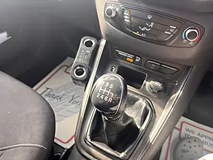 Used 2019 Ford Transit Courier Trend White - Interior and Exterior details 18