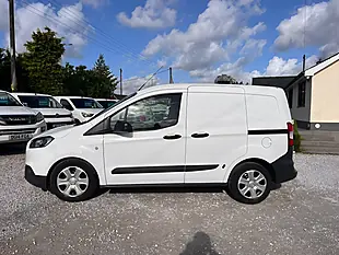 Used 2019 Ford Transit Courier Trend White - Interior and Exterior details 5