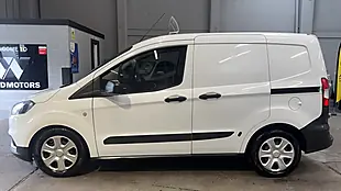 Used 2019 Ford Transit Courier Trend White - Interior and Exterior details 2