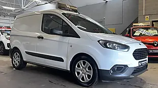 Used 2019 Ford Transit Courier Trend White - Interior and Exterior details 4