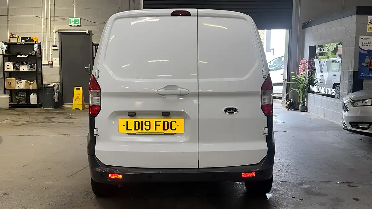 Used 2019 Ford Transit Courier Trend White - Interior and Exterior details 6
