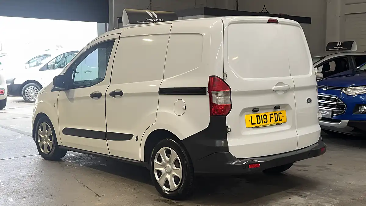 Used 2019 Ford Transit Courier Trend White - Interior and Exterior details 7