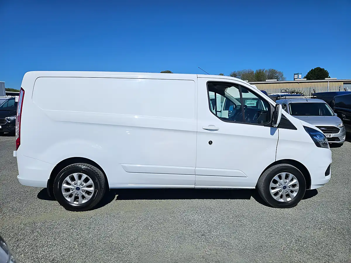 Used 2019 Ford Transit Custom 280 Limited Swb White - Interior and Exterior details 2