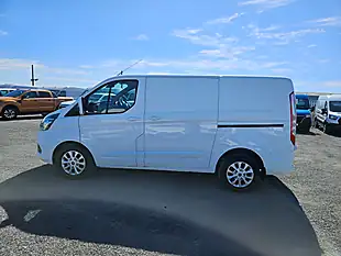 Used 2019 Ford Transit Custom 280 Limited Swb White - Interior and Exterior details 5