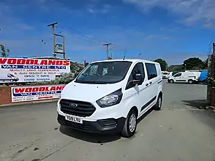 Used 2019 Ford Transit Custom 300 Base Crew White - Interior and Exterior details 4