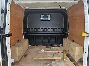 Used 2019 Ford Transit Custom 300 Base Crew White - Interior and Exterior details 9