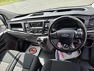 Used 2019 Ford Transit Custom 300 Base Hightop White - Interior and Exterior details 14