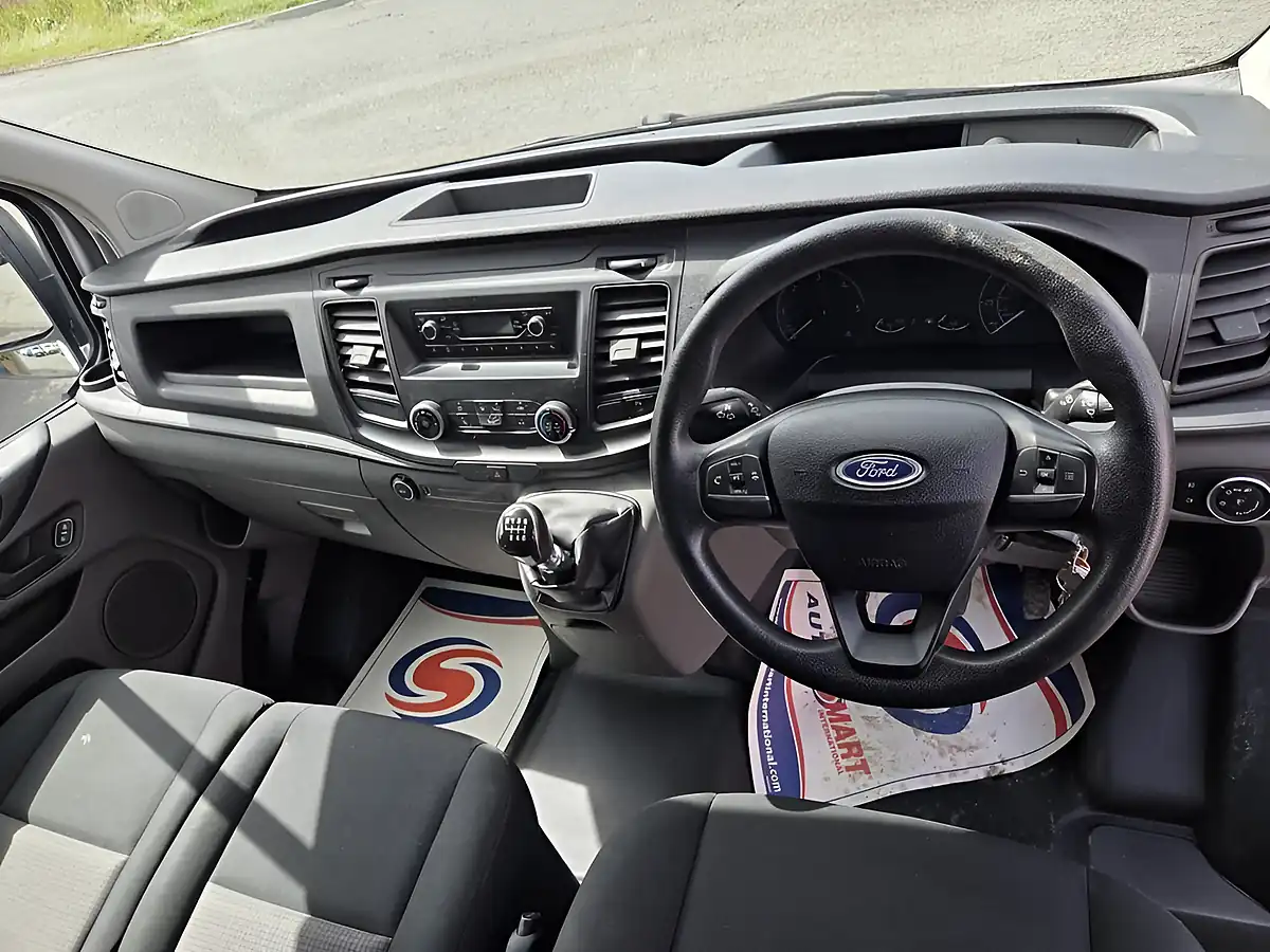 Used 2019 Ford Transit Custom 300 Base Hightop White - Interior and Exterior details 14