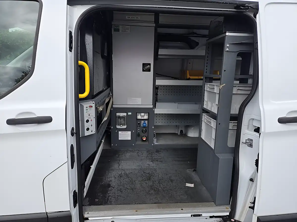 Used 2019 Ford Transit Custom 300 Base Hightop White - Interior and Exterior details 9