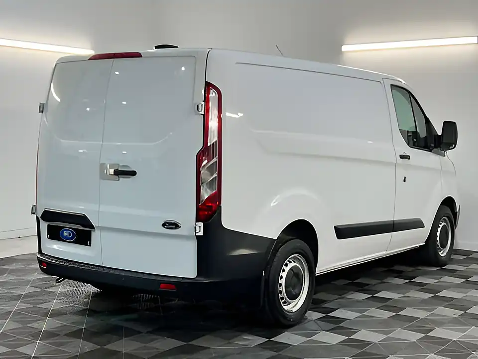 Used 2019 Ford Transit Custom 300 Base White - Interior and Exterior details 3