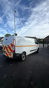 Used 2019 Ford Transit Custom 300 Base White - Interior and Exterior details 4