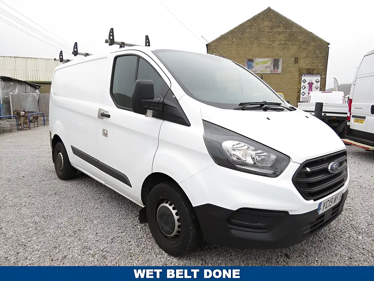 Used 2019 Ford Transit Custom 300 L1 H1 Panel Van White - Front View