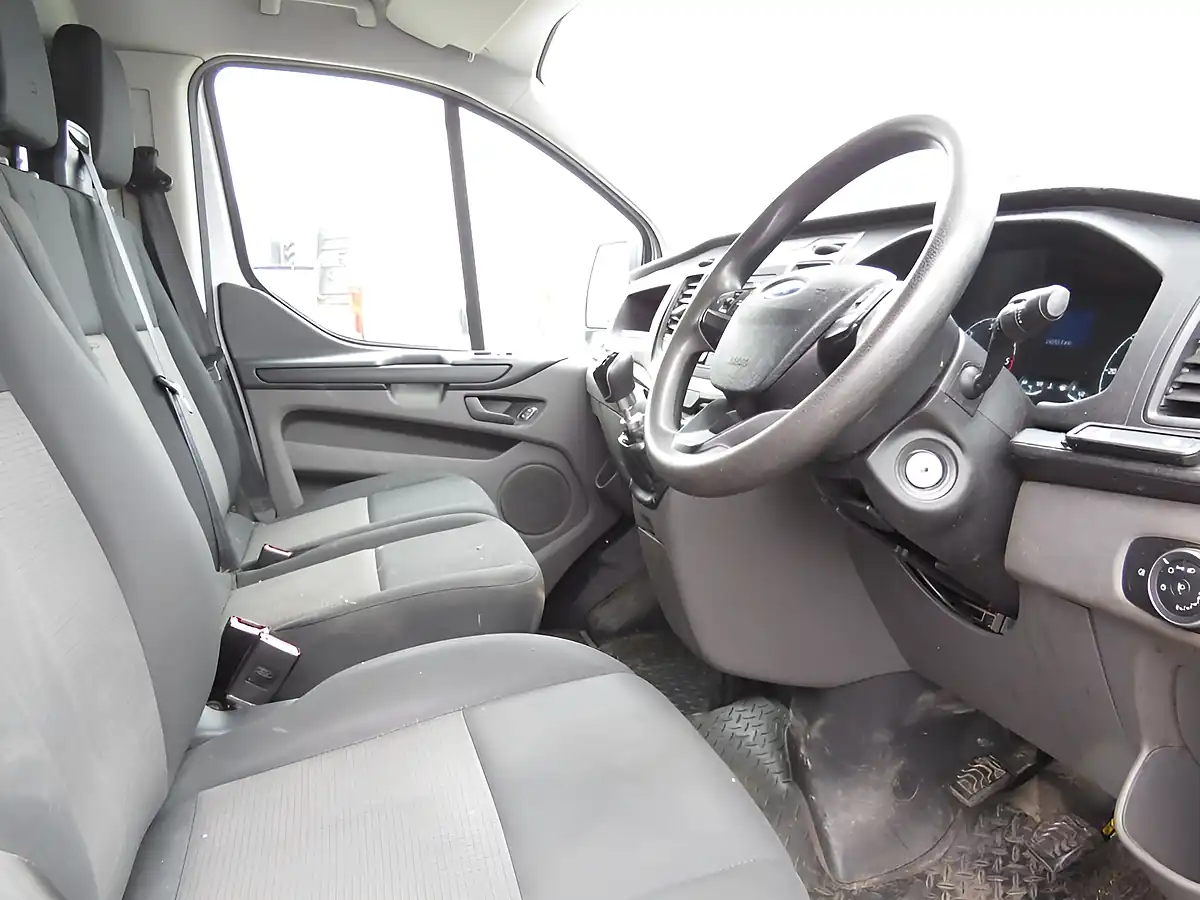 Used 2019 Ford Transit Custom 300 L1 H1 Panel Van White - Interior and Exterior details 2