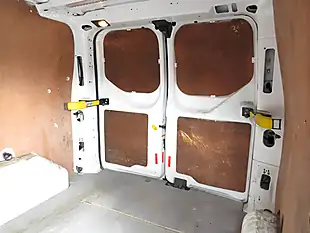 Used 2019 Ford Transit Custom 300 L1 H1 White - Interior and Exterior details 10