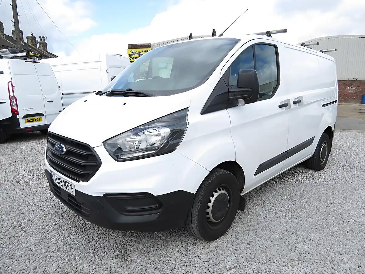 Used 2019 Ford Transit Custom 300 L1 H1 White - Interior and Exterior details 4