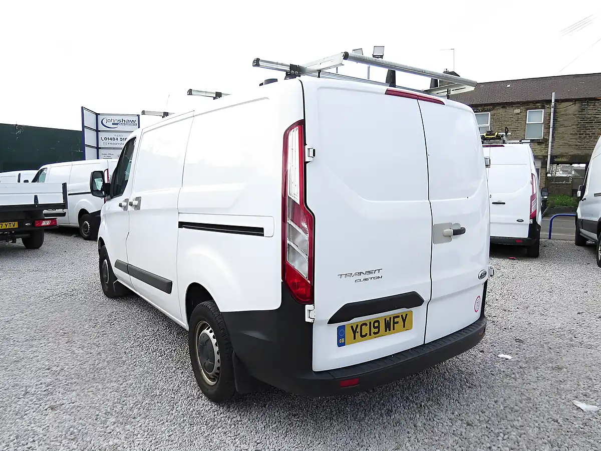 Used 2019 Ford Transit Custom 300 L1 H1 White - Interior and Exterior details 7