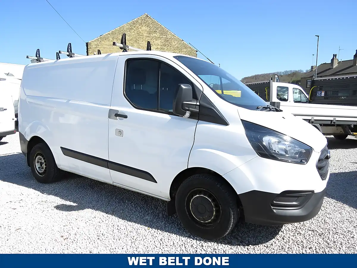 Used 2019 Ford Transit Custom 300 L1 H1 White - Front View