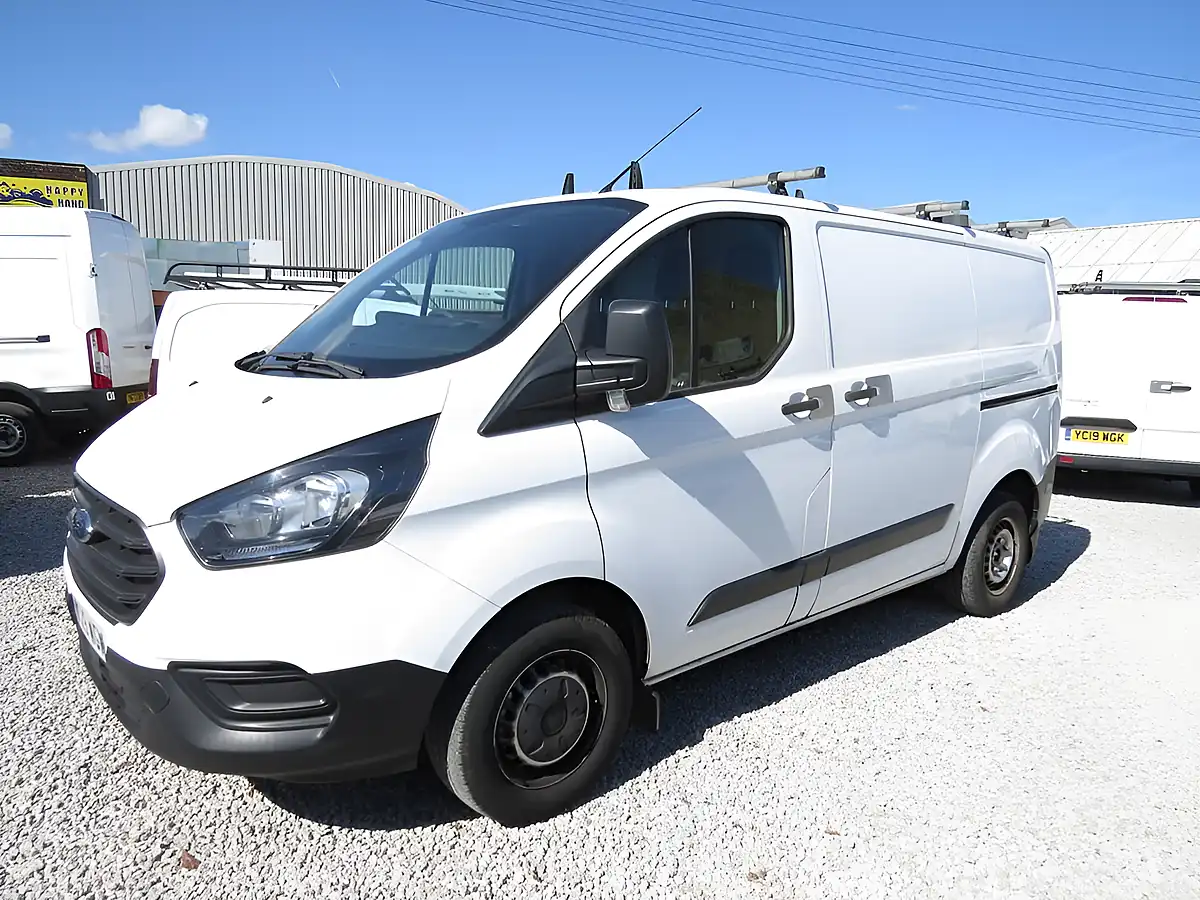 Used 2019 Ford Transit Custom 300 L1 H1 White - Interior and Exterior details 3