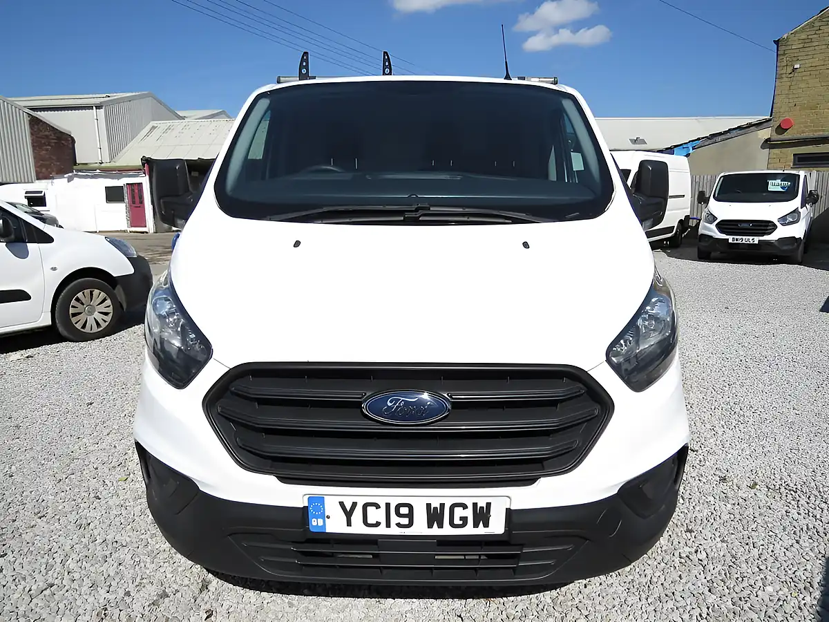 Used 2019 Ford Transit Custom 300 L1 H1 White - Interior and Exterior details 8